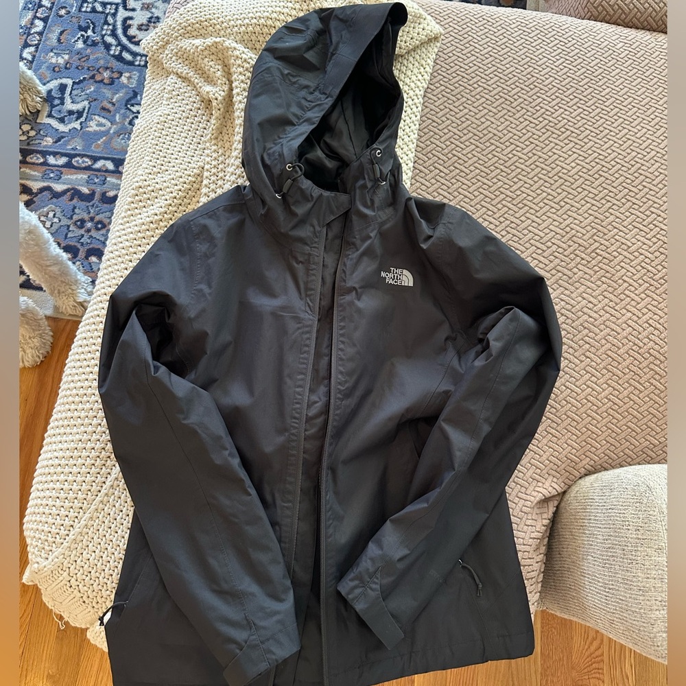 North Face Women’s Rain Jacket Shell (S)